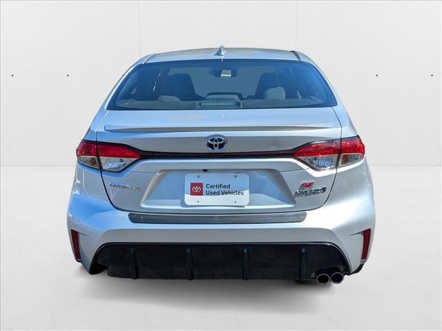 Photo of 2023 Classic Silver Metallic Toyota Corolla Hybrid