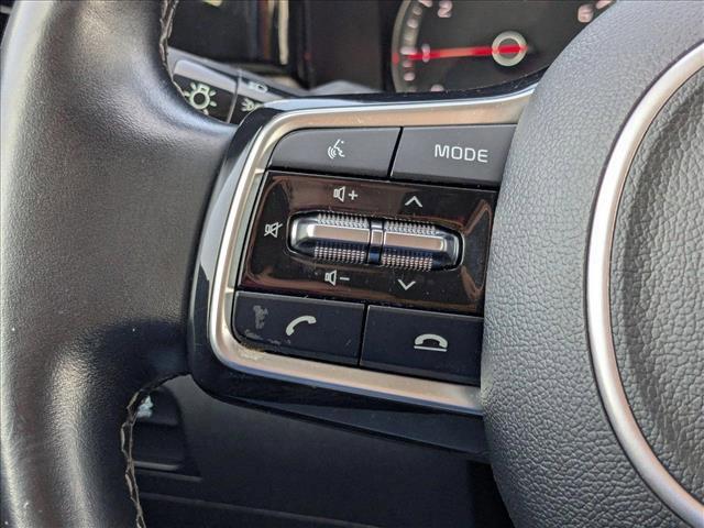 Photo of 2022 Ebony Black Kia Sorento