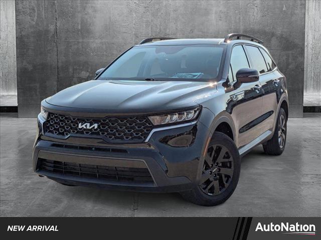 Photo of 2022 Ebony Black Kia Sorento