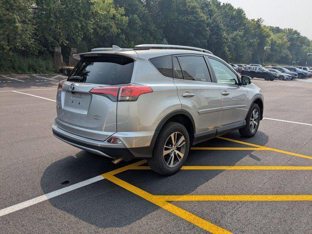 Photo of 2017 Silver Sky Metallic Toyota RAV4