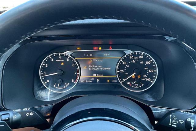 Photo of 2022 White Nissan Pathfinder