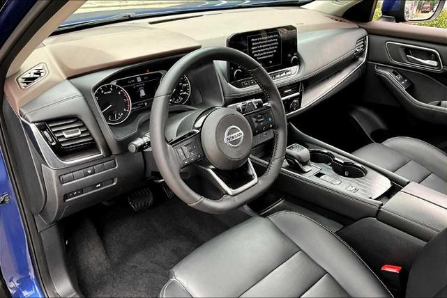 Photo of 2021 Caspian Blue Nissan Rogue