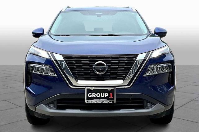 Photo of 2021 Caspian Blue Nissan Rogue