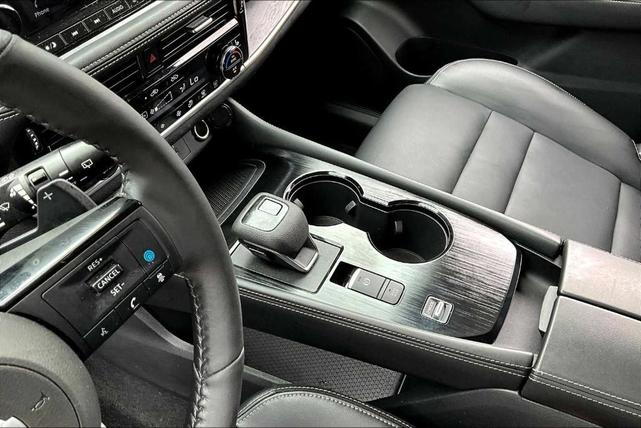 Photo of 2021 Caspian Blue Nissan Rogue
