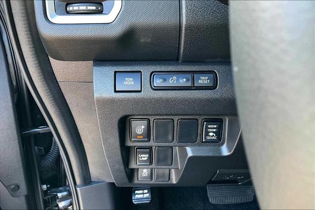 Photo of 2024 Gun Metallic Nissan Frontier