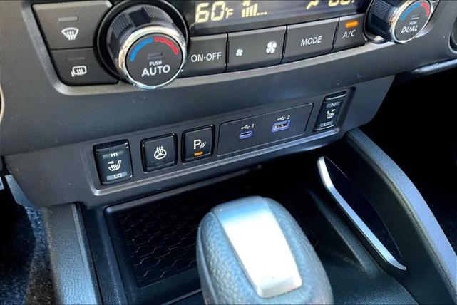 Photo of 2024 Gun Metallic Nissan Frontier