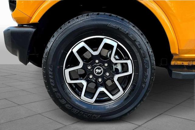 Photo of 2022 Cyber Orange Metallic Tricoat Ford Bronco