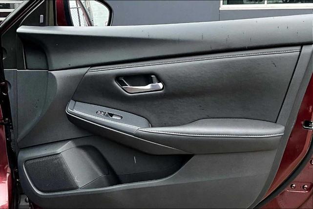 Photo of 2024 Rosewood Metallic Nissan Sentra