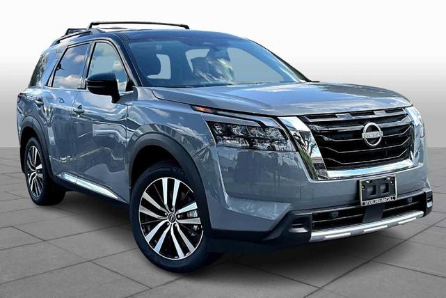 Photo of 2025 Boulder Gray Metallic Nissan Pathfinder