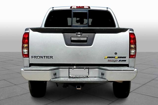 Photo of 2017 Brilliant Silver Nissan Frontier