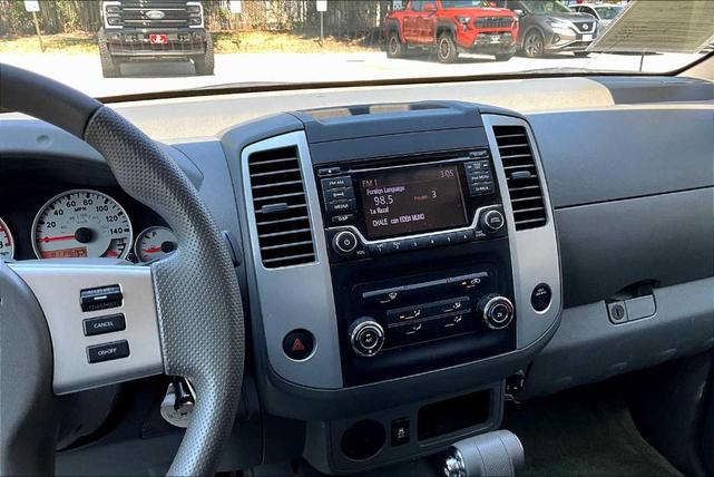 Photo of 2017 Brilliant Silver Nissan Frontier