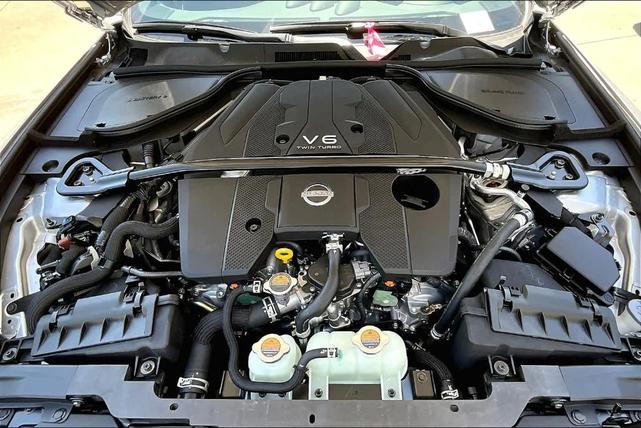 Photo of 2025 Silver M / Black (S) Nissan Z