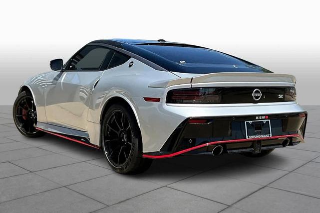 Photo of 2025 Silver M / Black (S) Nissan Z