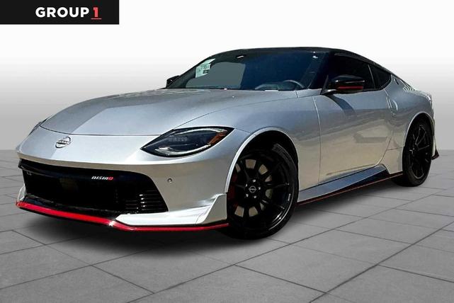 Photo of 2025 Silver M / Black (S) Nissan Z
