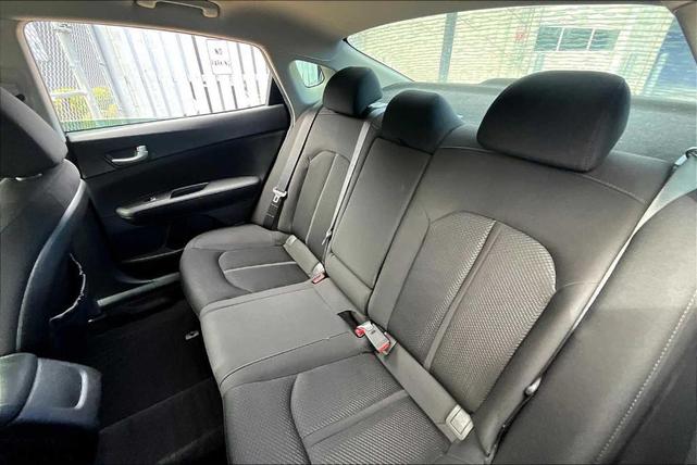Photo of 2017 Ebony Black Kia Optima
