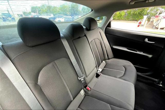 Photo of 2017 Ebony Black Kia Optima