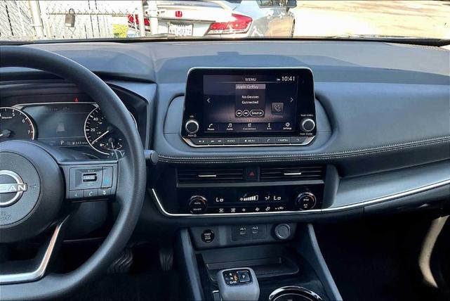 Photo of 2024 Deep Ocean Blue Nissan Rogue