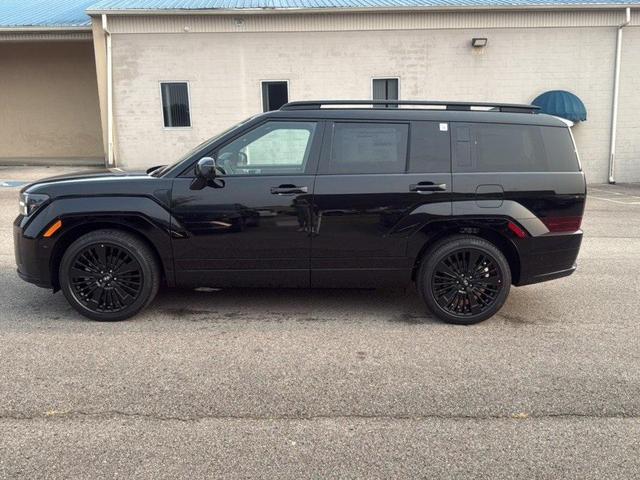 Photo of 2026 Phantom Black Hyundai SANTA FE HEV
