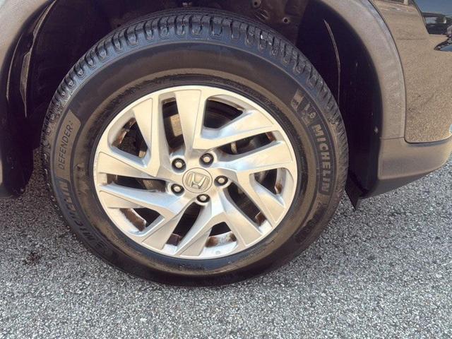 Photo of 2015 Crystal Black Pearl Honda CR-V