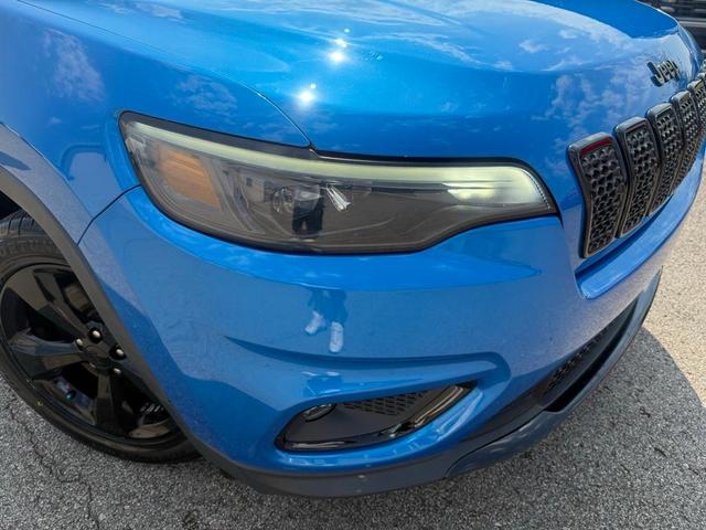 Photo of 2020 Hydro Blue Pearlcoat Jeep Cherokee