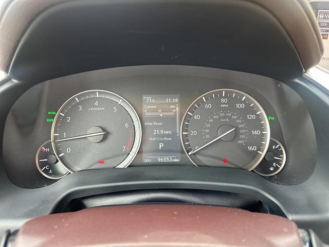 Photo of 2017 Silver Lining Metallic Lexus RX 350