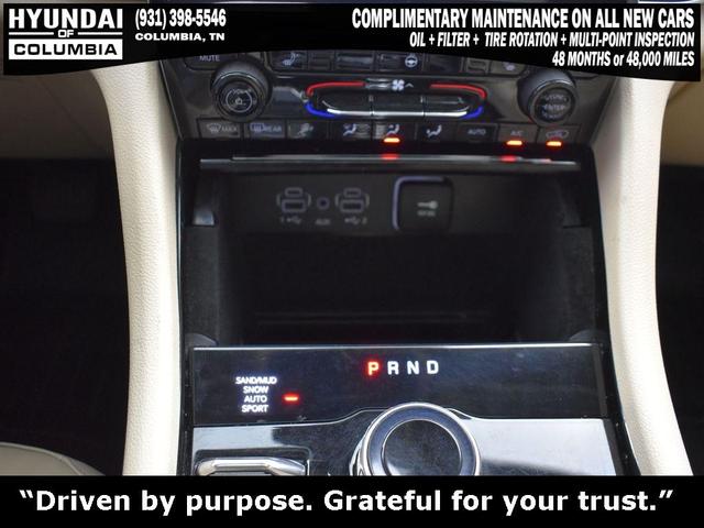 Photo of 2022 Rocky Mountain Pearlcoat Jeep Grand Cherokee L