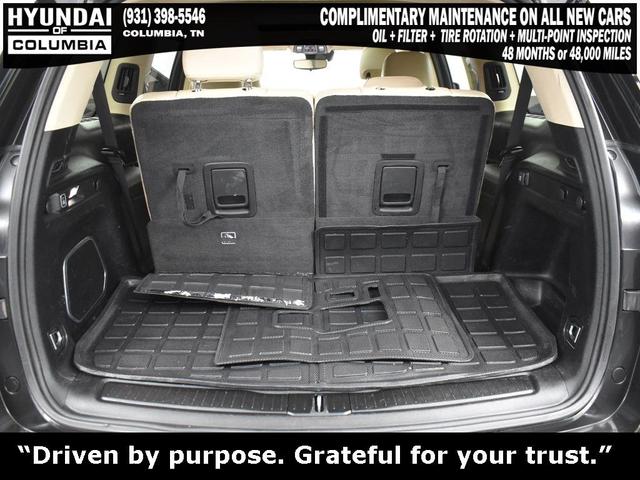Photo of 2022 Rocky Mountain Pearlcoat Jeep Grand Cherokee L