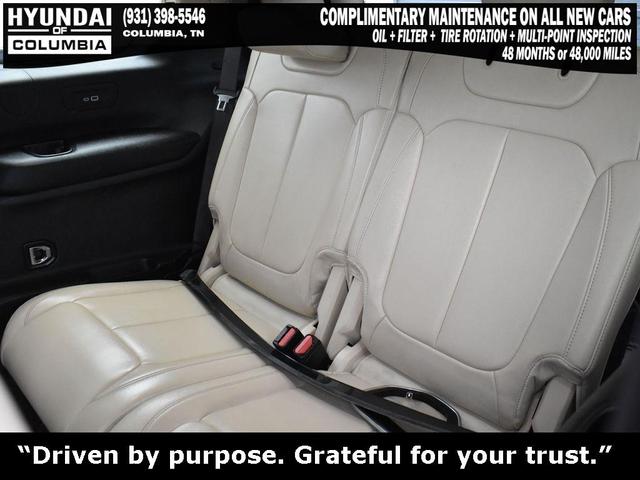 Photo of 2022 Rocky Mountain Pearlcoat Jeep Grand Cherokee L