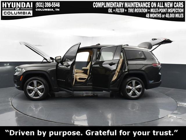 Photo of 2022 Rocky Mountain Pearlcoat Jeep Grand Cherokee L
