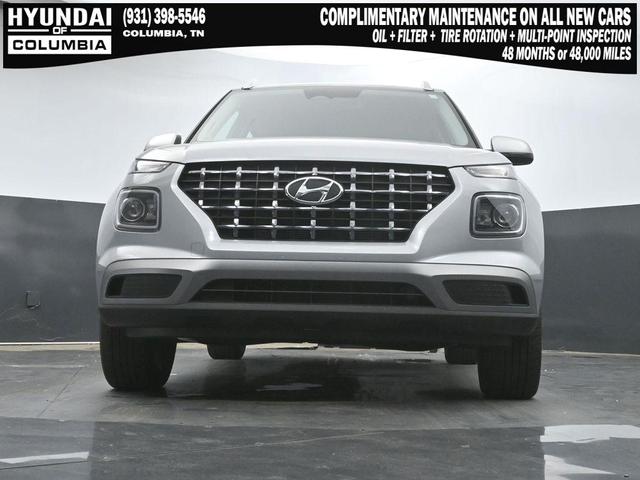 Photo of 2025 Shimmering Silver Hyundai VENUE