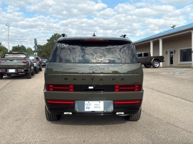 Photo of 2026 Green Hyundai SANTA FE HEV