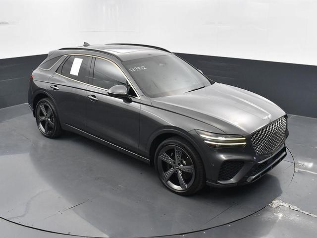 Photo of 2022 Himalayan Gray Genesis GV70