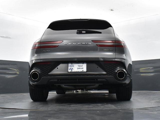 Photo of 2022 Himalayan Gray Genesis GV70