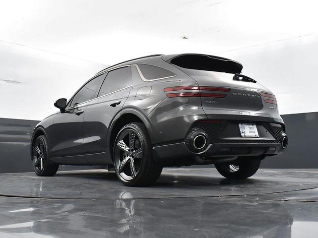 Photo of 2022 Himalayan Gray Genesis GV70