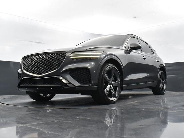 Photo of 2022 Himalayan Gray Genesis GV70