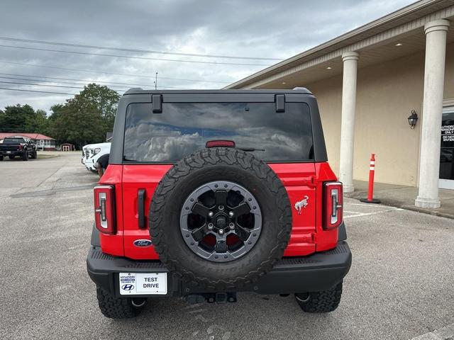 Photo of 2022 Race Red Ford Bronco