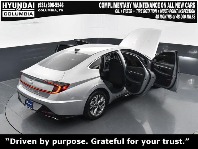 Photo of 2023 Silver Hyundai SONATA