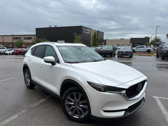 Photo of 2019 Snowflake White Pearl Mica Mazda CX-5