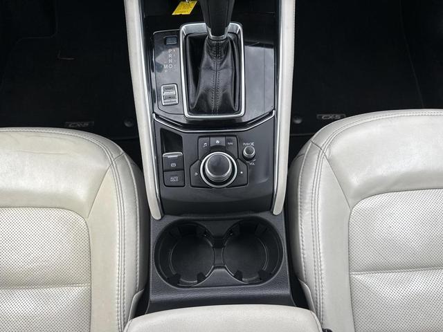 Photo of 2019 Snowflake White Pearl Mica Mazda CX-5