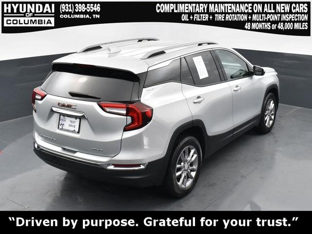 Photo of 2022 Quicksilver Metallic GMC Terrain