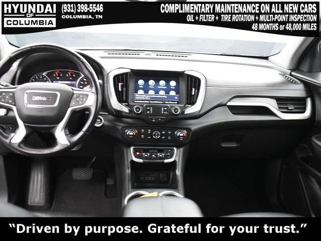 Photo of 2022 Quicksilver Metallic GMC Terrain