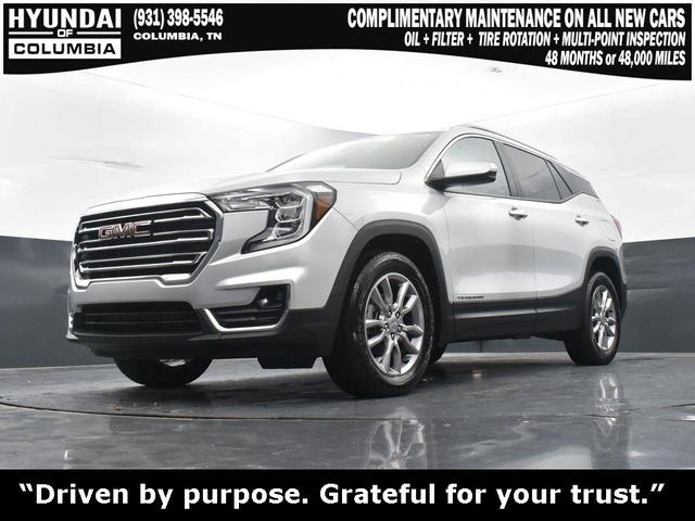 Photo of 2022 Quicksilver Metallic GMC Terrain