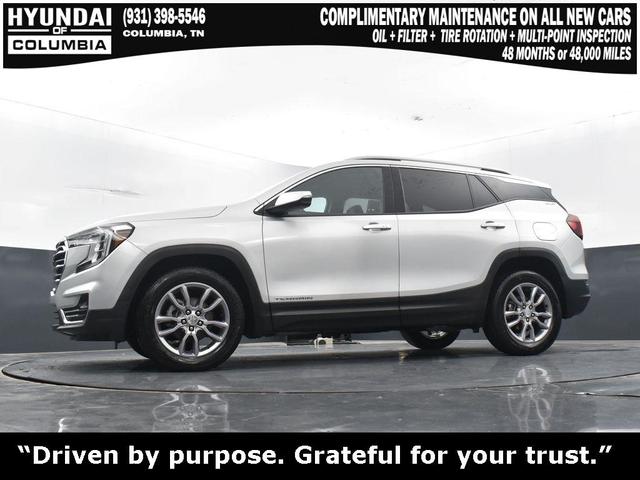 Photo of 2022 Quicksilver Metallic GMC Terrain