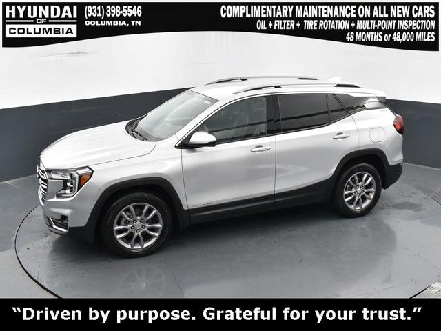 Photo of 2022 Quicksilver Metallic GMC Terrain