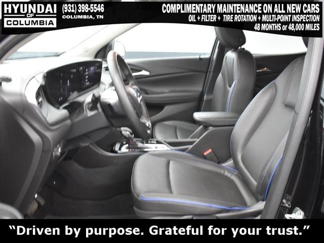 Photo of 2025 Ebony Twilight Metallic Buick Encore GX