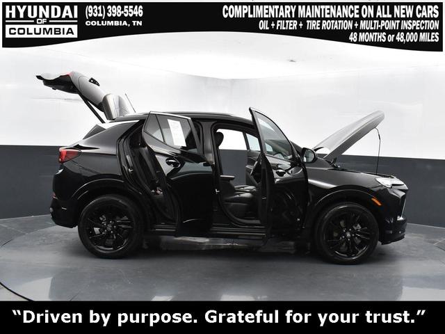 Photo of 2025 Ebony Twilight Metallic Buick Encore GX