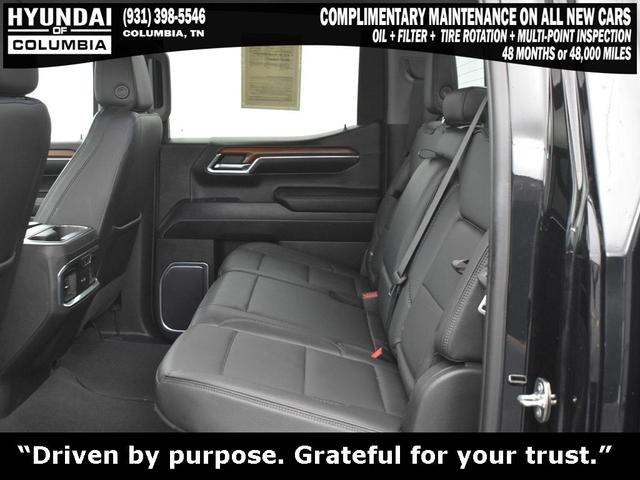 Photo of 2023 Onyx Black GMC Sierra 1500