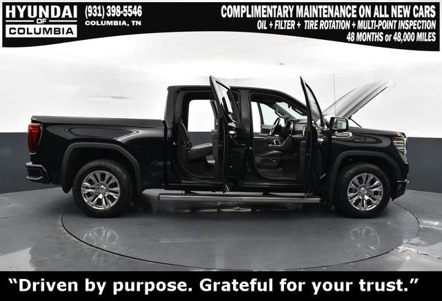 Photo of 2023 Onyx Black GMC Sierra 1500