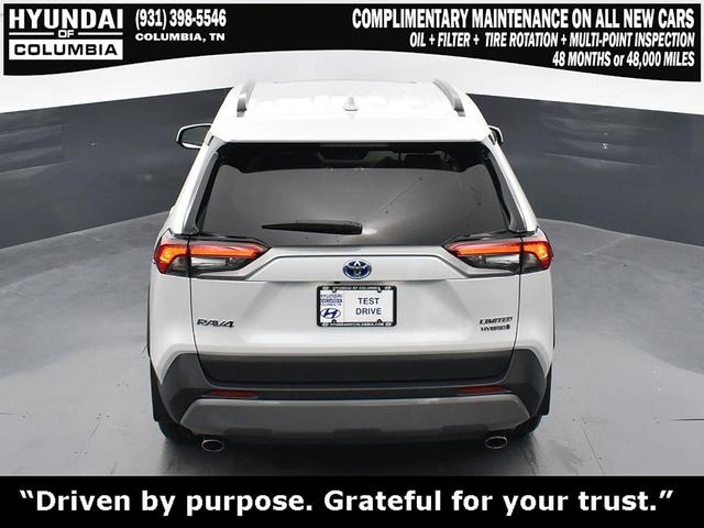 Photo of 2024 Wind Chill Pearl Toyota RAV4 Hybrid