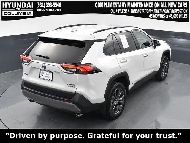 Photo of 2024 Wind Chill Pearl Toyota RAV4 Hybrid